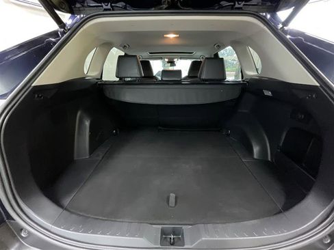 Used 2021 Toyota RAV4 XLE Premium AWD/4WD image 24