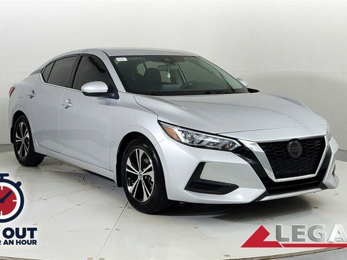 Used 2022 Nissan Sentra SV image 1