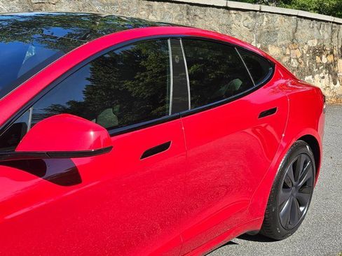 Used 2022 Tesla Model S AWD/4WD image 22