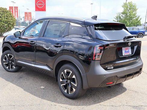 New 2025 Nissan Murano SL w/ Cargo Package image 2