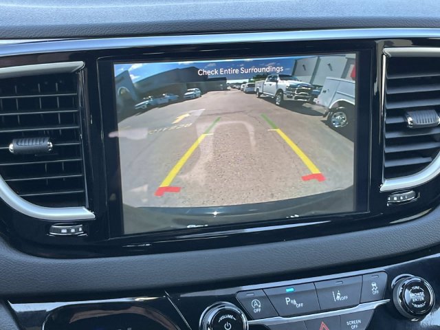 Certified 2026 Chrysler Pacifica Select FWD image 30