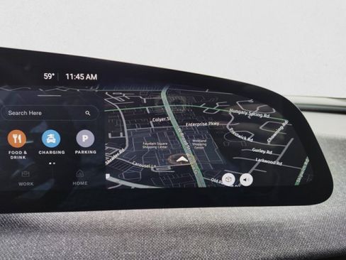 Used 2024 Lucid Air Pure RWD image 15