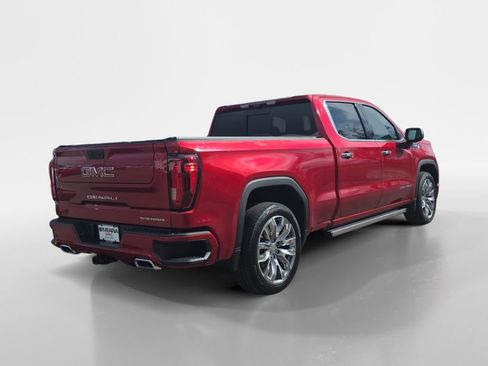 Used 2023 GMC Sierra 1500 Denali w/ Denali Reserve Package AWD/4WD image 6