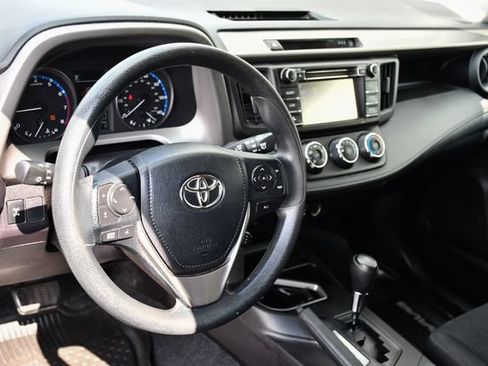 Used 2017 Toyota RAV4 LE w/ All Weather Liner Package AWD/4WD image 15