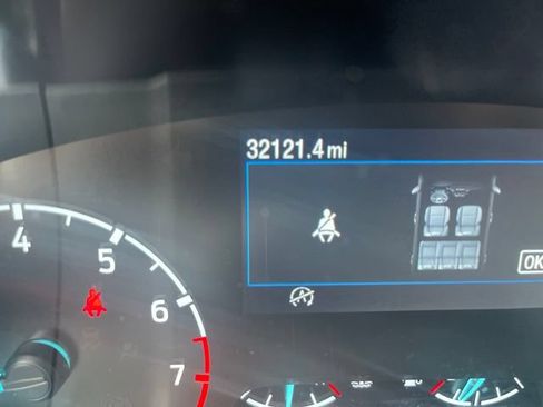 Used 2023 Ford Maverick XLT FWD image 9