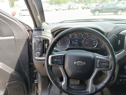 Used 2021 Chevrolet Silverado 1500 RST image 18