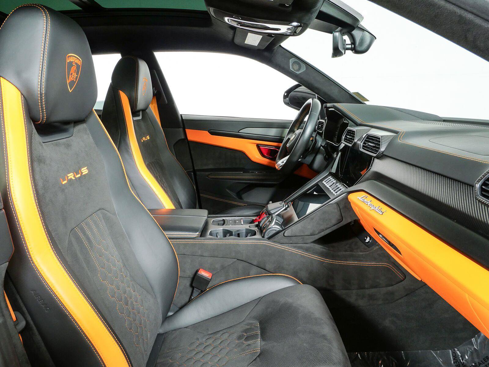 Used 2024 Lamborghini Urus S AWD/4WD image 23