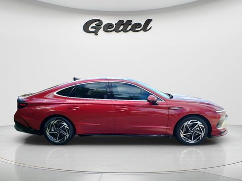 Used 2024 Hyundai Sonata SEL w/ Convenience Package FWD image 4