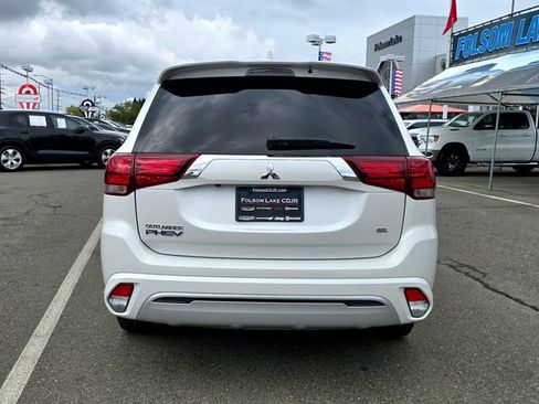Used 2022 Mitsubishi Outlander SEL image 5