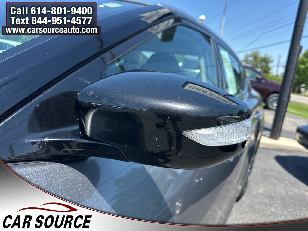 Used 2023 Nissan Maxima SL FWD image 10