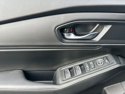 Used 2024 Honda Accord Sport image 12