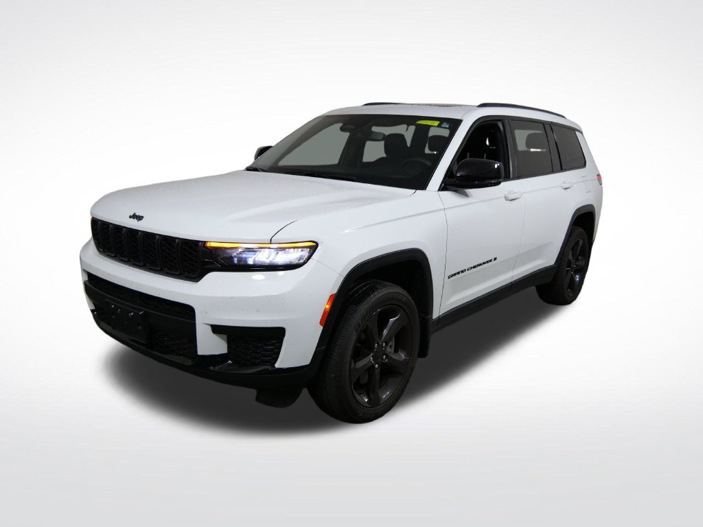Used 2024 Jeep Grand Cherokee L Altitude AWD/4WD image 9