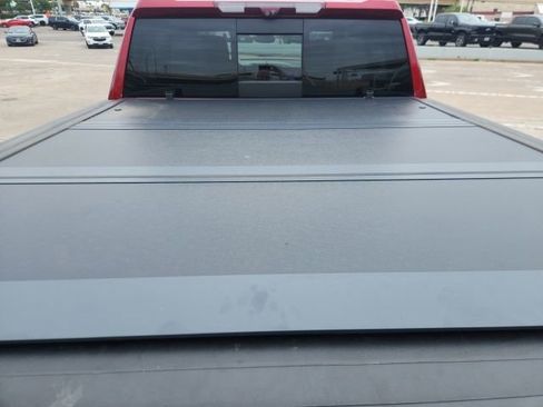 Used 2023 Chevrolet Silverado 1500 LTZ w/ LTZ Premium Package AWD/4WD image 17