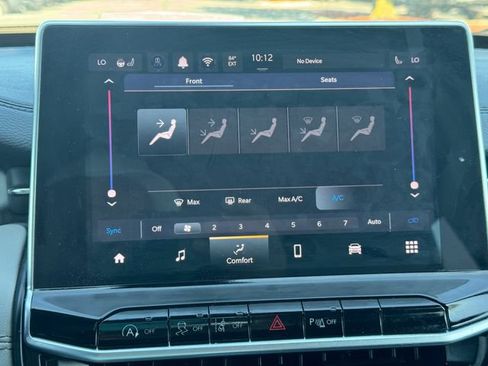 Certified 2025 Jeep Compass Limited AWD/4WD image 27