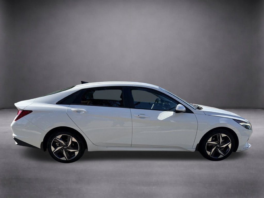 Used 2023 Hyundai Elantra SEL w/ Convenience Package FWD image 14