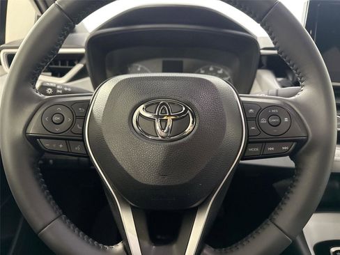 Certified 2023 Toyota Corolla SE image 16