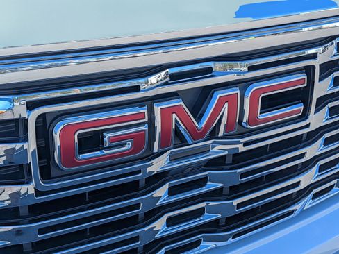New 2026 GMC Sierra 1500 Denali w/ Technology Package AWD/4WD image 5