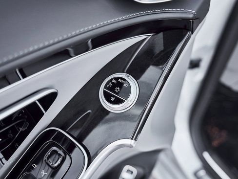 Used 2021 Mercedes-Benz Maybach S 580 4MATIC image 30