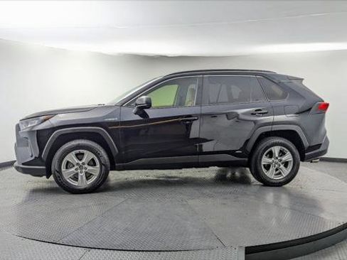 Used 2020 Toyota RAV4 LE w/ Phone Cable & Charge Package image 3