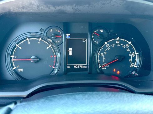 Used 2021 Toyota 4Runner SR5 RWD image 19