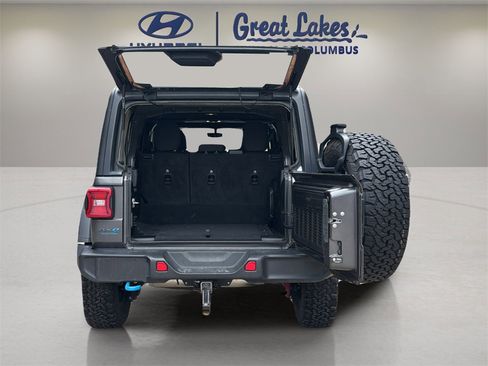 Used 2022 Jeep Wrangler Unlimited Rubicon 4xe image 10