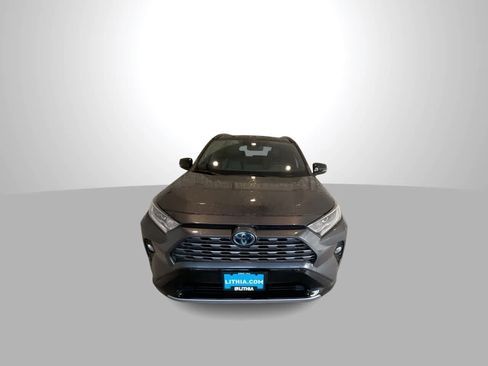 Used 2021 Toyota RAV4 XSE w/ XSE Grade Weather Package AWD/4WD image 3