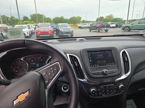 Used 2024 Chevrolet Equinox LT w/ LPO, Floor Liner Package AWD/4WD image 25