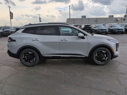 New 2026 Kia Sportage EX FWD image 2