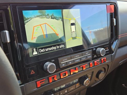 New 2025 Nissan Frontier PRO-4X w/ Pro Premium Package image 24