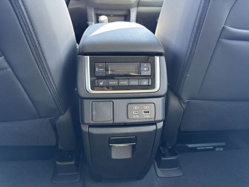 New 2026 Subaru Ascent Limited Bronze image 23