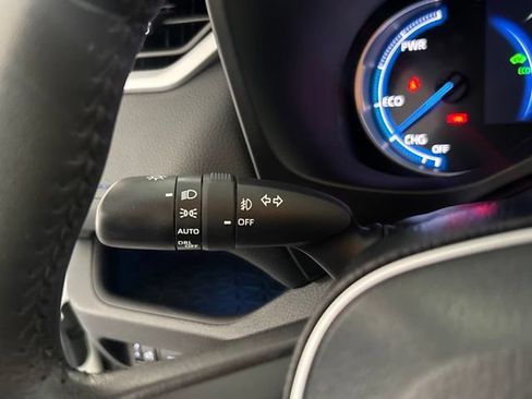 Used 2021 Toyota RAV4 XSE AWD/4WD image 12