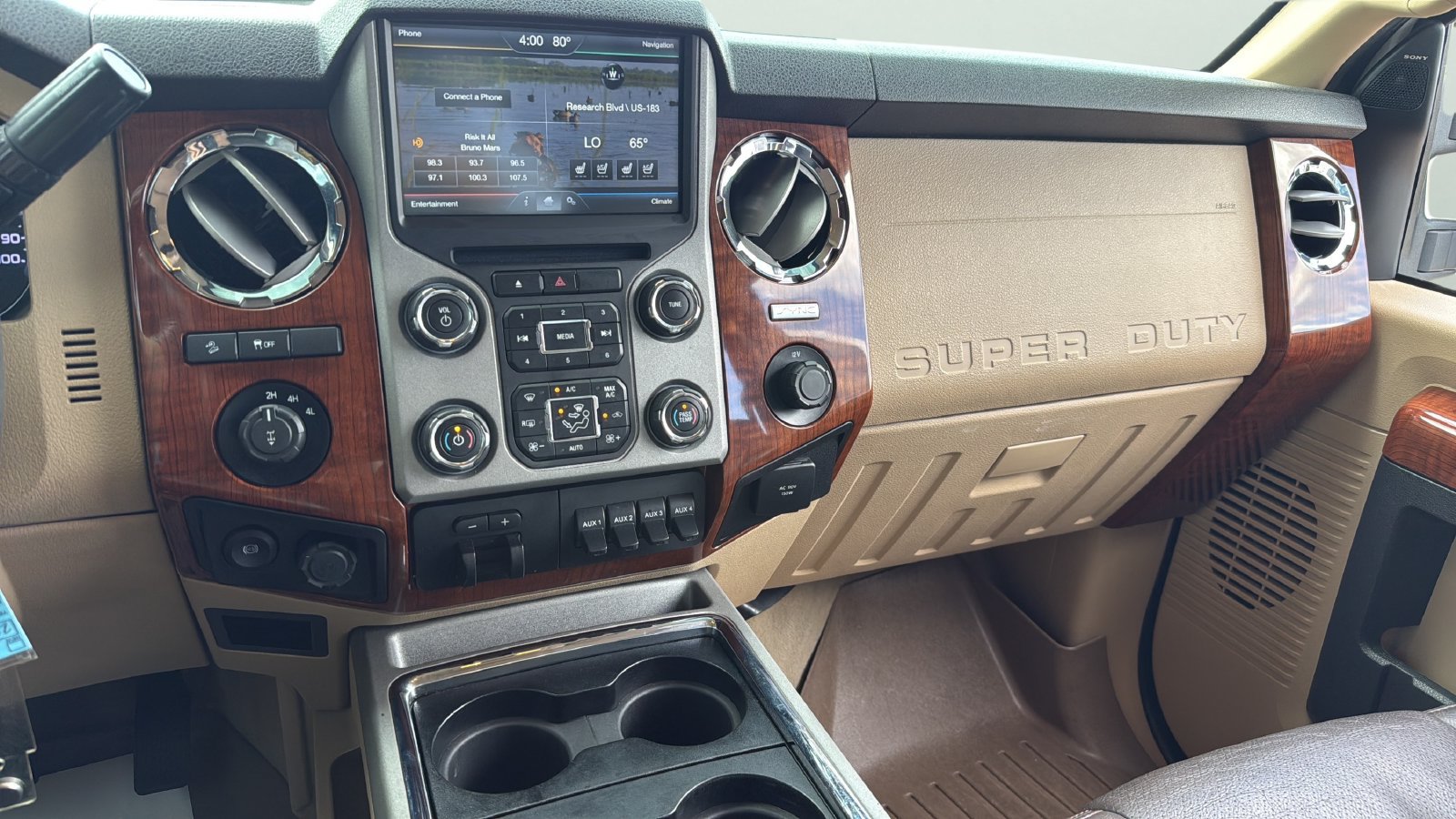 Used 2016 Ford F350 King Ranch w/ FX4 Off-Road Package AWD/4WD image 19