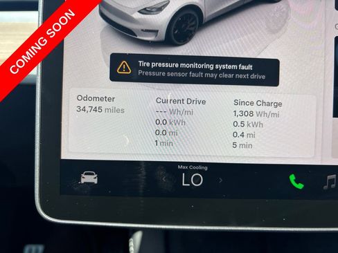 Used 2024 Tesla Model Y Performance AWD/4WD image 21