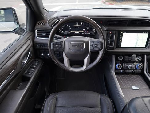 Used 2022 GMC Yukon Denali w/ Max Trailering Package RWD image 9