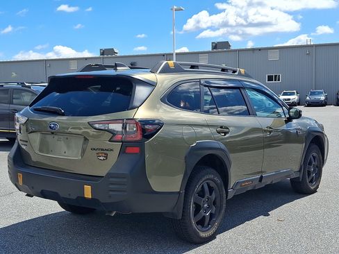 Certified 2025 Subaru Outback Wilderness AWD/4WD image 4