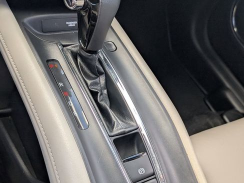 Used 2018 Honda HR-V EX-L image 26