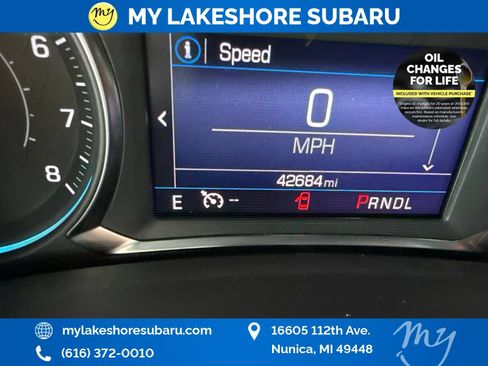 Used 2022 Chevrolet Equinox RS w/ LPO, Floor Liner Package AWD/4WD image 17