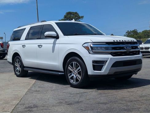 Used 2022 Ford Expedition Max Limited RWD image 3