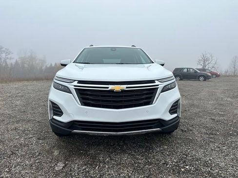 Used 2024 Chevrolet Equinox LT w/ LPO, Floor Liner Package image 8