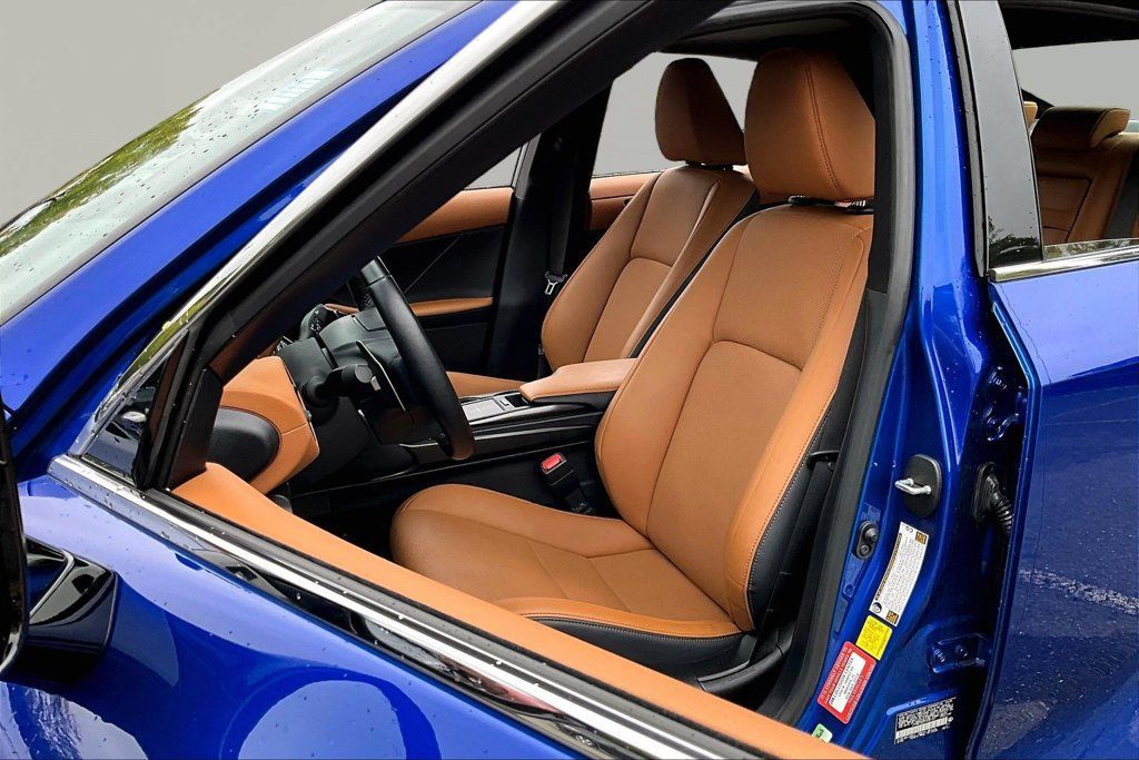 Used 2025 Lexus IS 350 F Sport w/ Accessory Package 2 RWD image 18
