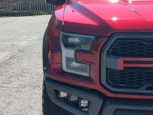 Used 2018 Ford F150 Raptor w/ Equipment Group 802A Luxury image 8