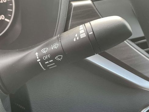 New 2025 Nissan Altima 2.5 SV image 21