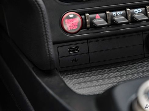Used 2022 Ford Mustang Shelby GT500 w/ Technology Package RWD image 61