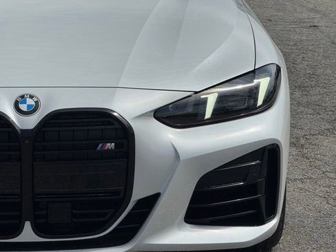 Certified 2025 BMW 440i xDrive Convertible w/ Premium Package image 12