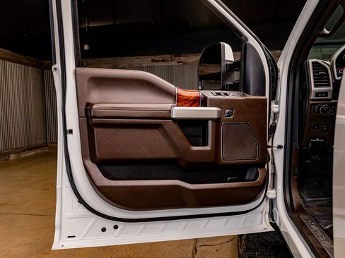 Used 2022 Ford F350 King Ranch w/ King Ranch Ultimate Package image 28