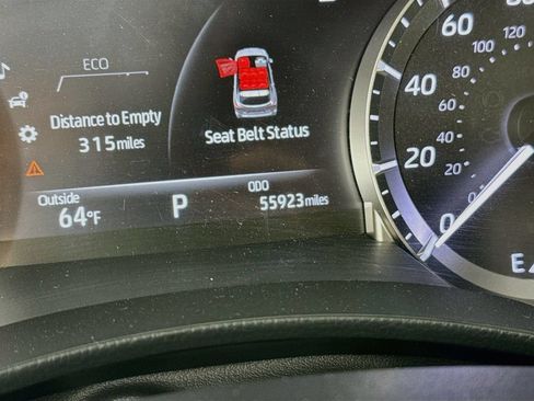 Used 2023 Toyota Highlander LE AWD/4WD image 13