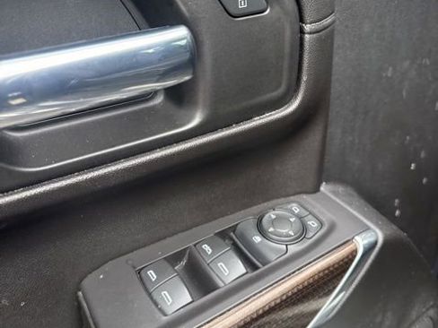 Used 2020 Chevrolet Silverado 1500 LT w/ All-Star Edition image 15