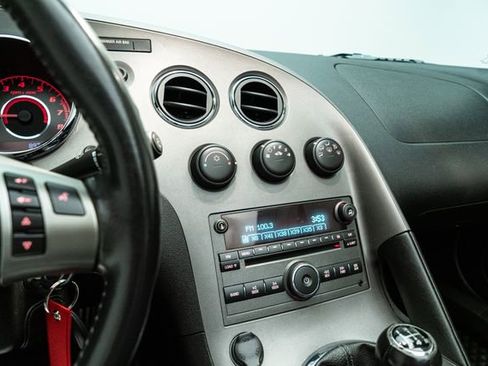 Used 2007 Pontiac Solstice GXP w/ Premium Package image 24