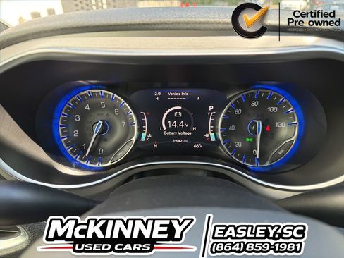 Certified 2023 Chrysler Pacifica Limited w/ S Appearance Package FWD image 66