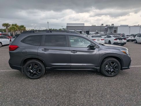 Certified 2025 Subaru Ascent Bronze Edition w/ Onyx Package AWD/4WD image 3